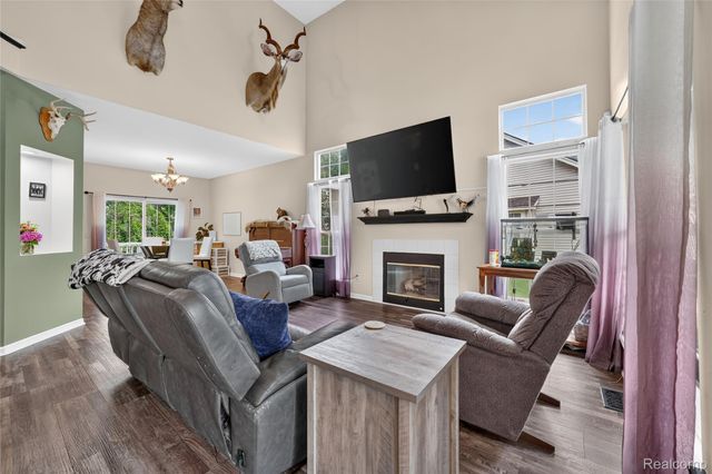 16130 Aspen Hollow Drive, Fenton Charter Township, MI 48430
