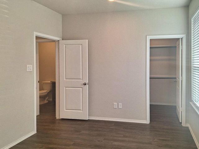 11781 White Cedar Street, Willis, TX 77318