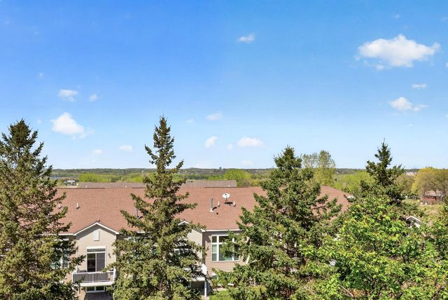 13217 Virginia Avenue S, Savage, MN 55378