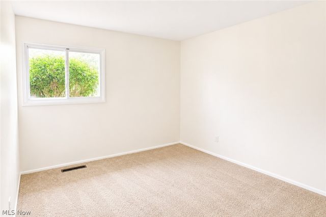 25445 Randolph Road, Bedford Heights, OH 44146