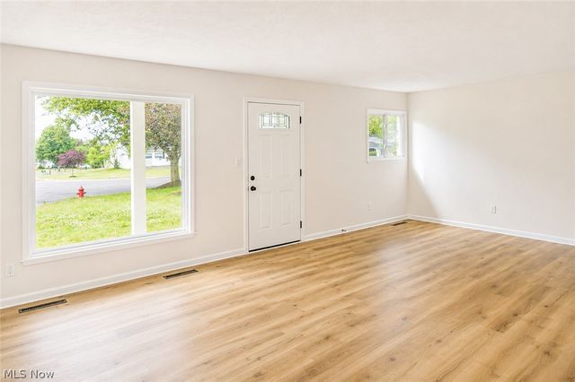 25445 Randolph Road, Bedford Heights, OH 44146