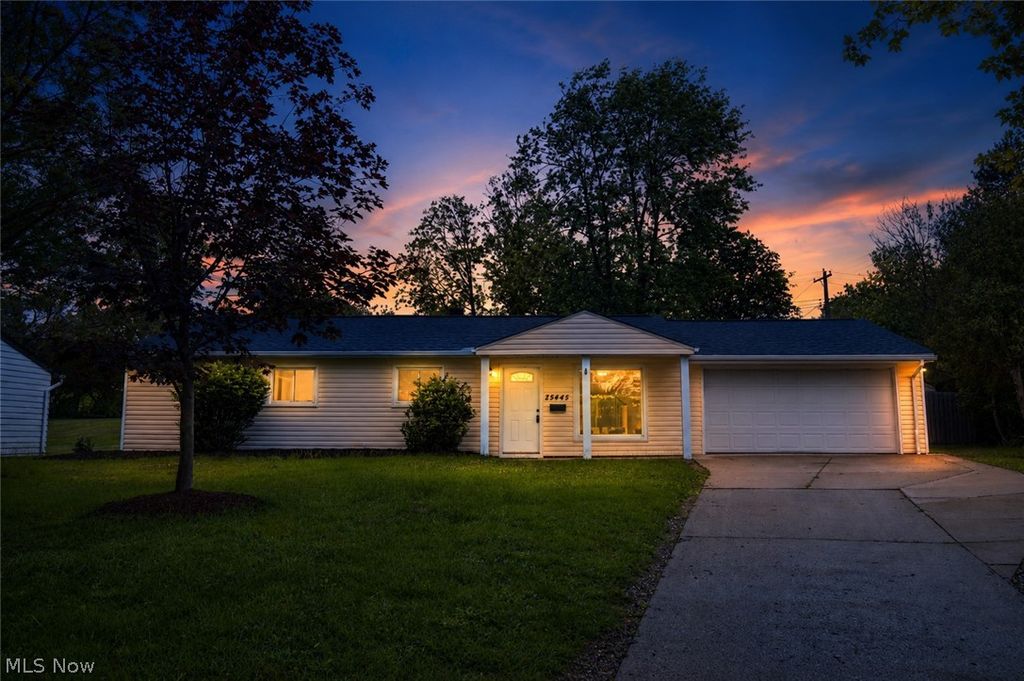 25445 Randolph Road, Bedford Heights, OH 44146
