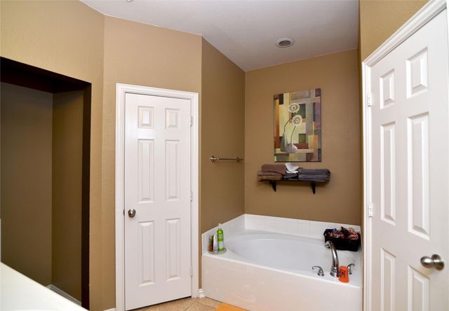 122 Chinaberry Trail, Forney, TX 75126