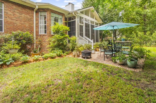 2001 Carriage Way, Summerville, SC 29485