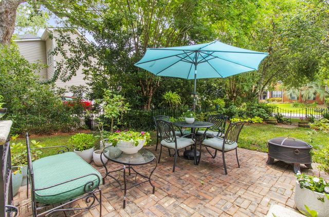 2001 Carriage Way, Summerville, SC 29485