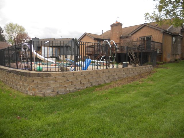 10690 Oxbow Heights Drive, White Lake, MI 48386