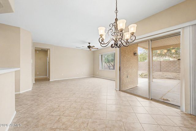 16492 W CHUPAROSA Lane, Surprise, AZ 85387