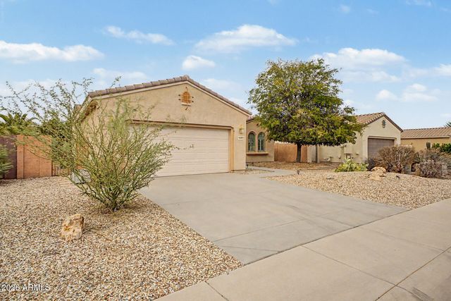 16492 W CHUPAROSA Lane, Surprise, AZ 85387