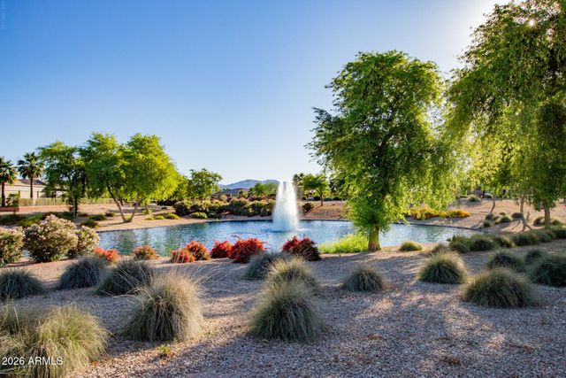 16492 W CHUPAROSA Lane, Surprise, AZ 85387