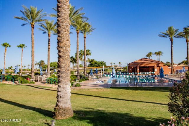 16492 W CHUPAROSA Lane, Surprise, AZ 85387