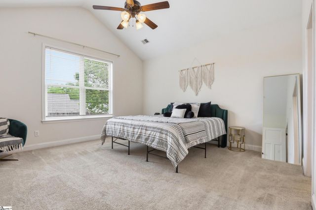 9 Gamesford Court, Simpsonville, SC 29680
