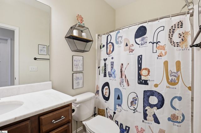 9 Gamesford Court, Simpsonville, SC 29680