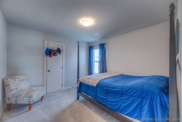 1422 E 149th Place S, Glenpool, OK 74008