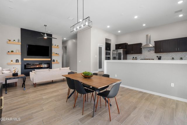 621 La Entrada Circle, Santa Teresa, NM 88008