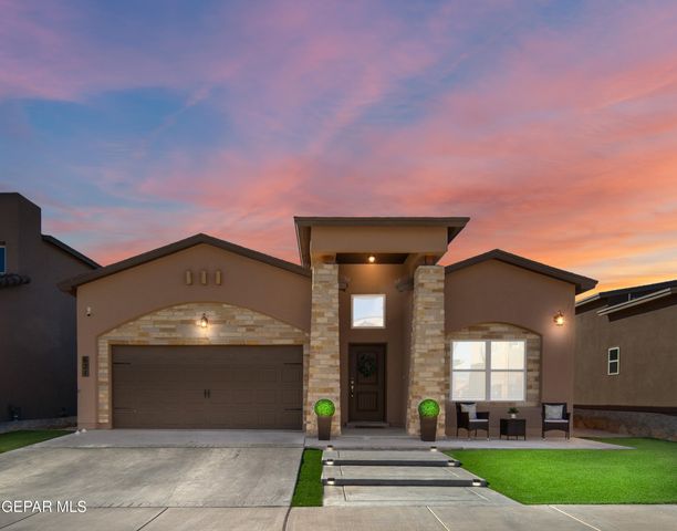 621 La Entrada Circle, Santa Teresa, NM 88008