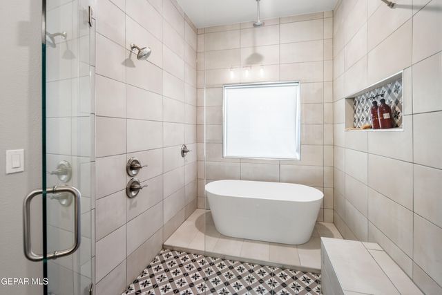621 La Entrada Circle, Santa Teresa, NM 88008