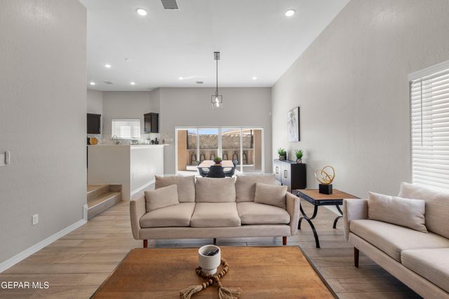621 La Entrada Circle, Santa Teresa, NM 88008