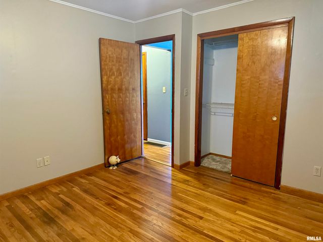 315 S JACKSON Street, Rushville, IL 62681