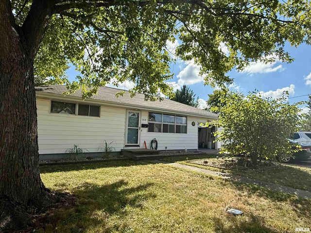 315 S JACKSON Street, Rushville, IL 62681