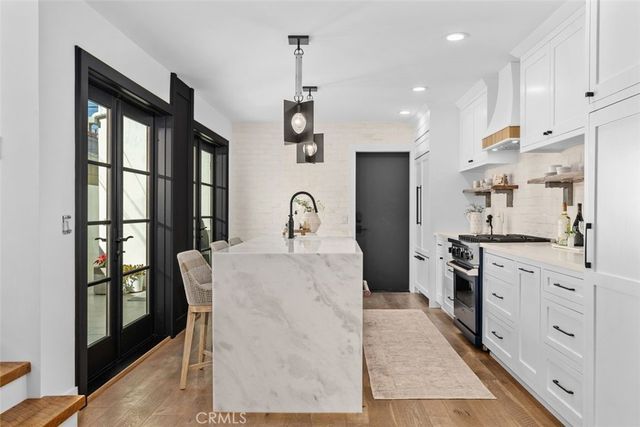 509 8th Street, Huntington Beach, CA 92648