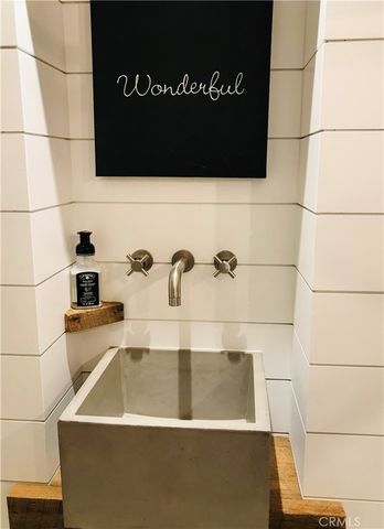 509 8th Street, Huntington Beach, CA 92648