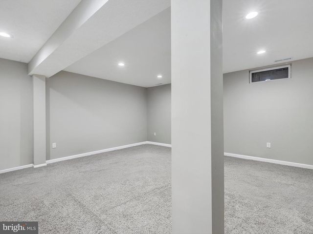 9410 CHIPPENHAM DR SW, Laurel, MD 20723