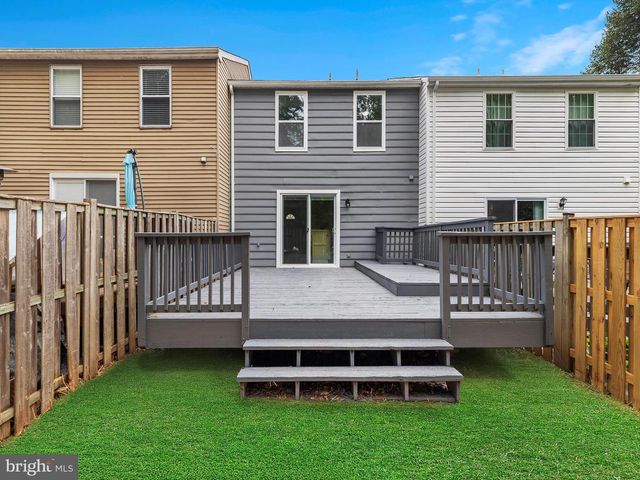 9410 CHIPPENHAM DR SW, Laurel, MD 20723