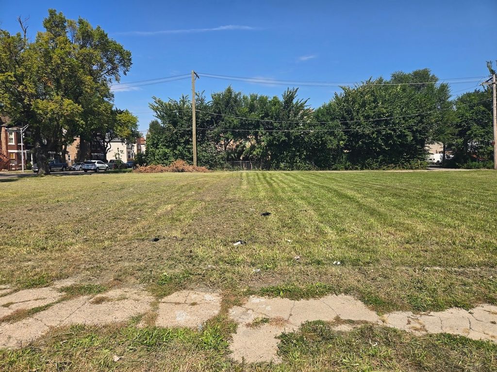 4112 W 16th Street, Chicago, IL 60623