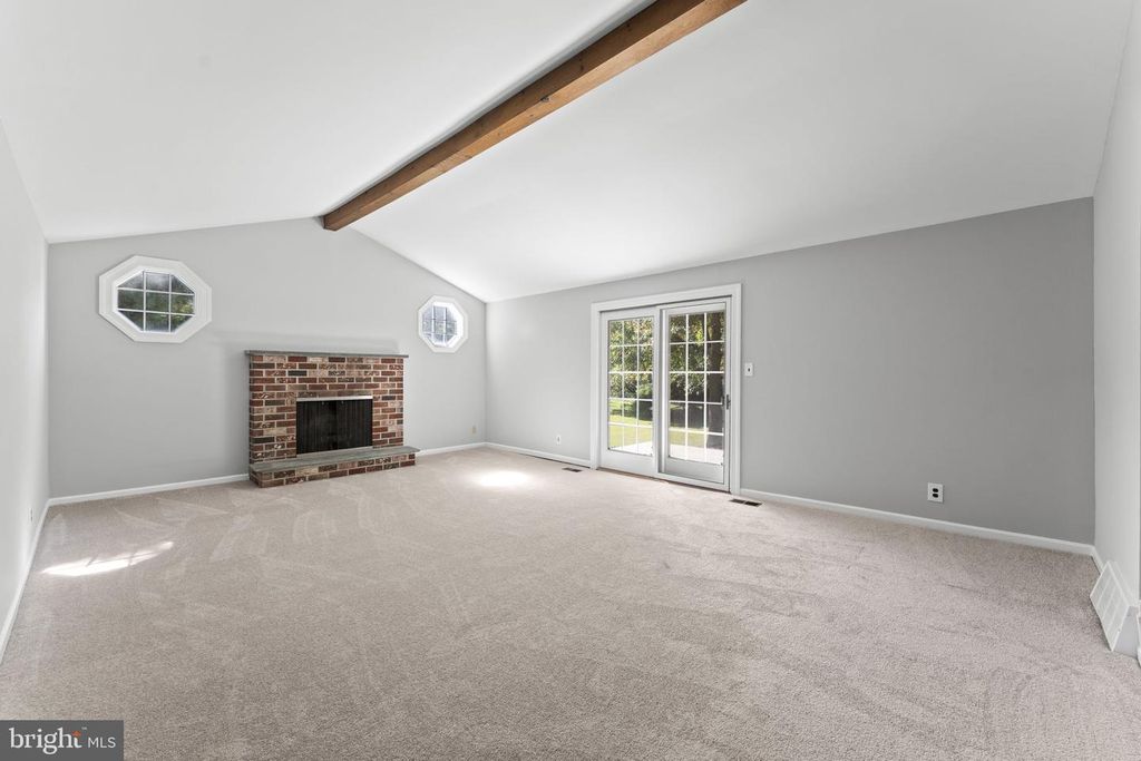 869 LAUREL LN, HARLEYSVILLE, PA 19438 — photo 5