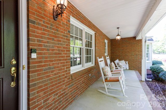 4307 Edgeland Road, Edgemoor, SC 29712