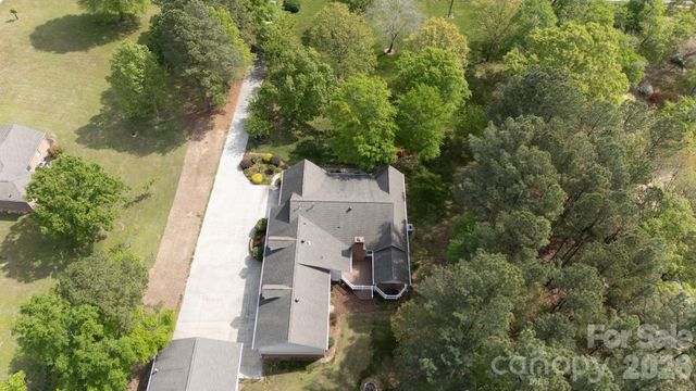 4307 Edgeland Road, Edgemoor, SC 29712