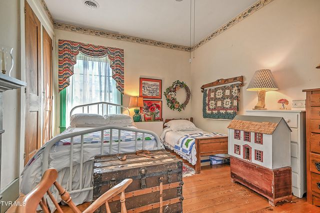 1549 Highway 126, Bristol, TN 37620