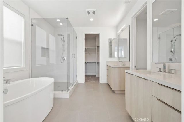 191 Hollyleaf, Lake Forest, CA 92630