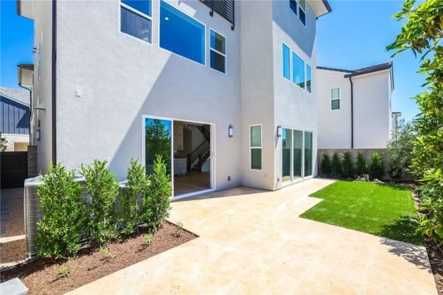 191 Hollyleaf, Lake Forest, CA 92630