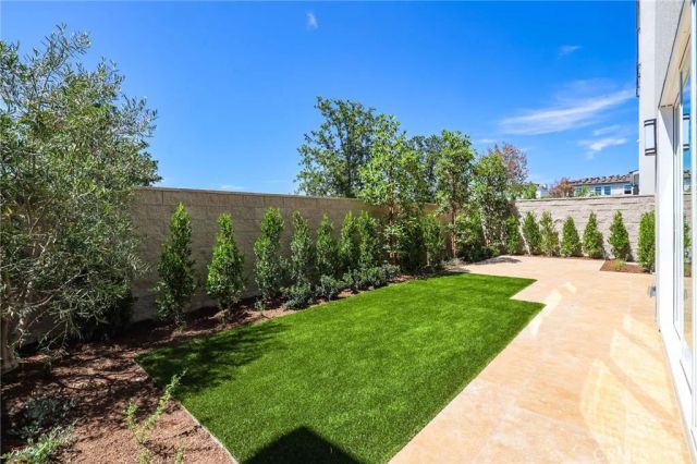 191 Hollyleaf, Lake Forest, CA 92630