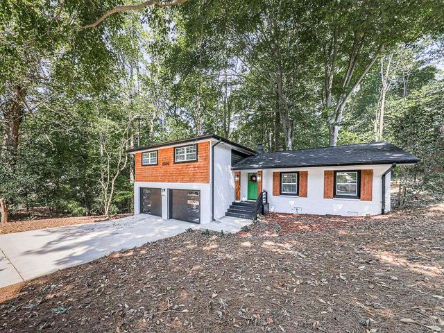 1564 Bubbling Creek Road, Brookhaven, GA 30319