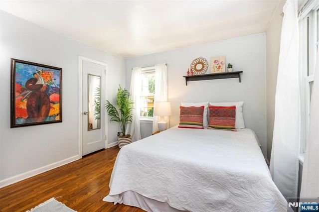 27 Gillespie Road, Bloomfield, NJ 07003