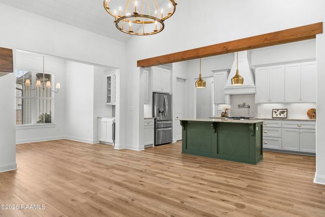 311 Buenos Aires Avenue, Youngsville, LA 70592