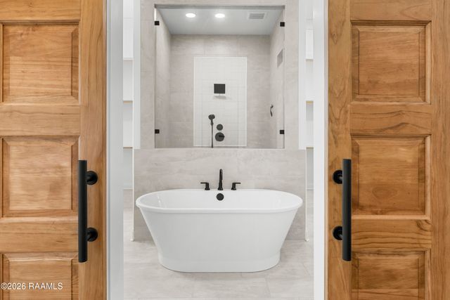 311 Buenos Aires Avenue, Youngsville, LA 70592