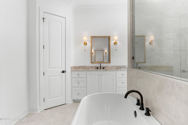 311 Buenos Aires Avenue, Youngsville, LA 70592