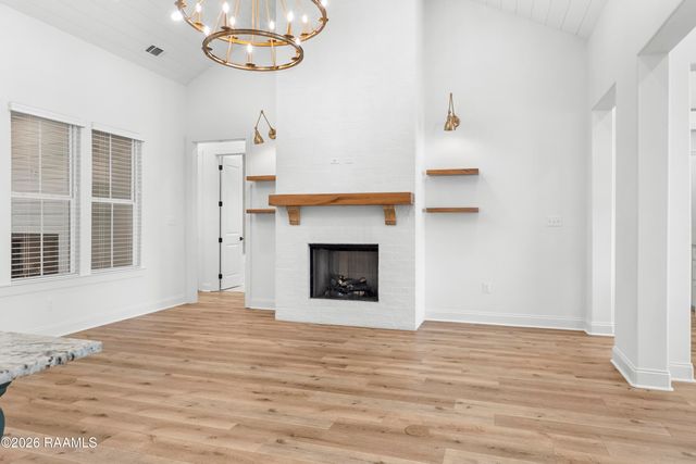 311 Buenos Aires Avenue, Youngsville, LA 70592