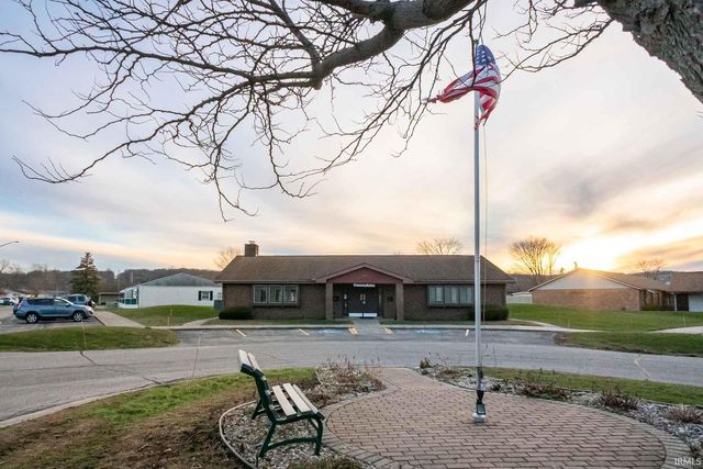 812 Berkley Circle, Mishawaka, IN 46544