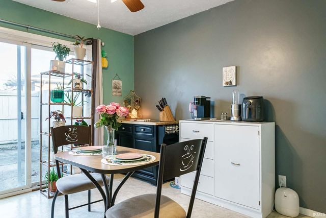 812 Berkley Circle, Mishawaka, IN 46544