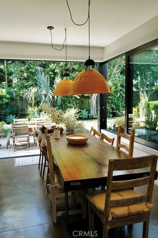 363 La Perle Lane, Costa Mesa, CA 92627