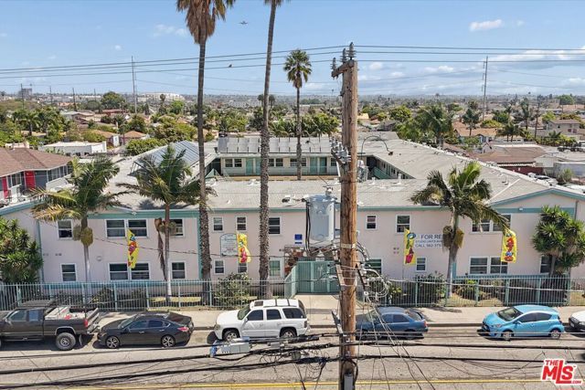 10600 S Inglewood Avenue, Inglewood, CA 90304