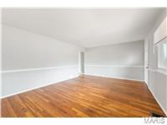 1729 Keelen Drive, St Louis, MO 63136