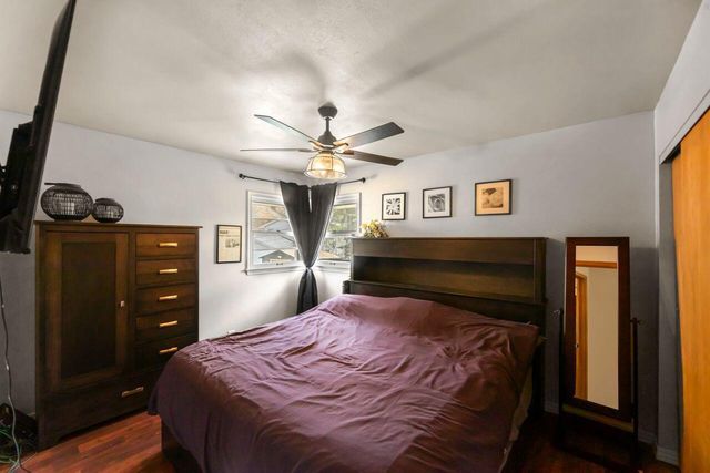 2033 Empire DRIVE, Waukesha, WI 53186