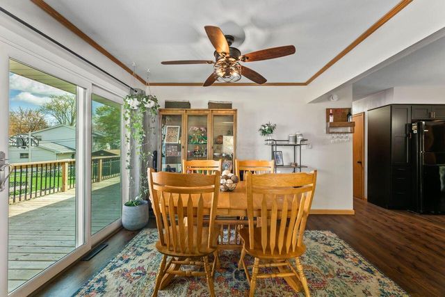 2033 Empire DRIVE, Waukesha, WI 53186