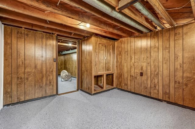 965 S Sheridan Drive, Muskegon, MI 49442