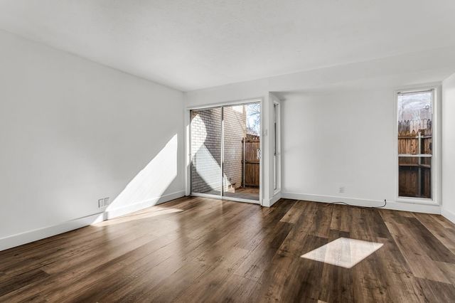 954 S Weatherred Drive, Richardson, TX 75080